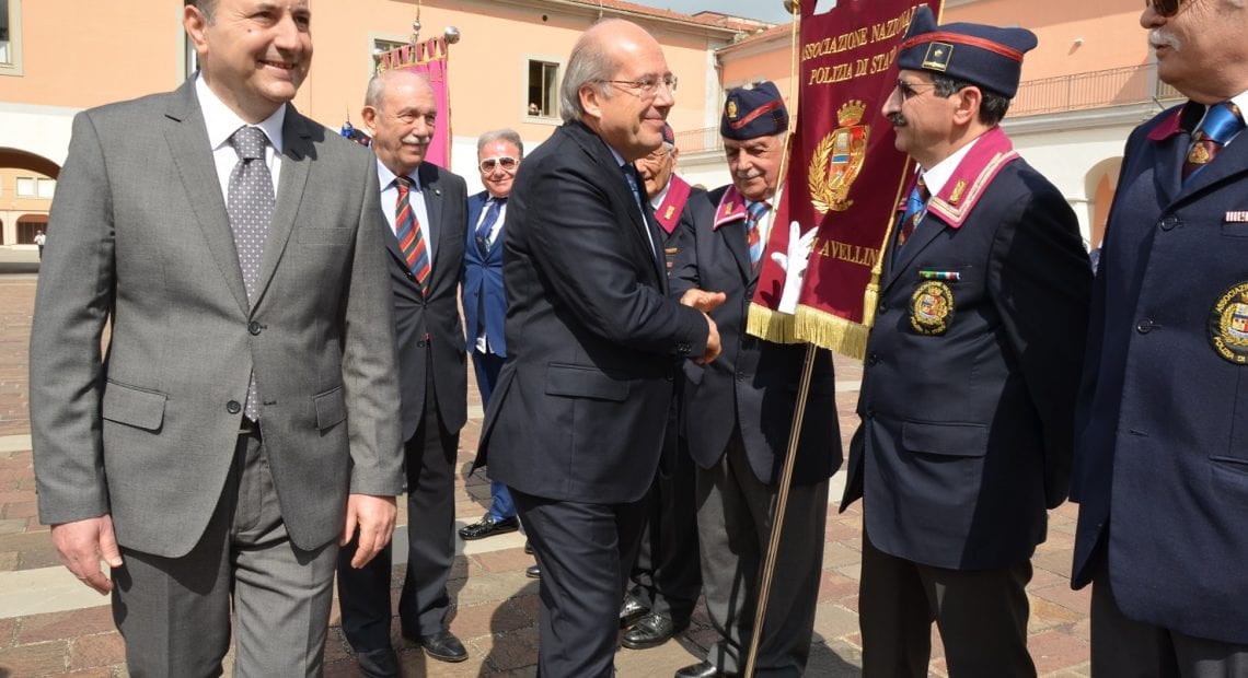 Le foto. inaugurata la nuova sede dellassociazione nazionale ... Polizia di stato caserta