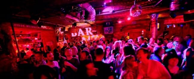 CASERTACE - Presunta violenza sessuale in discoteca, 35enne finisce alla sbarra
