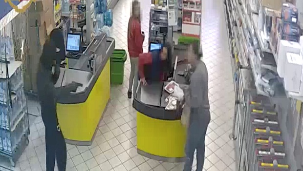 Casertace Tenta la rapina al supermercato, fermato da un agente in borghese