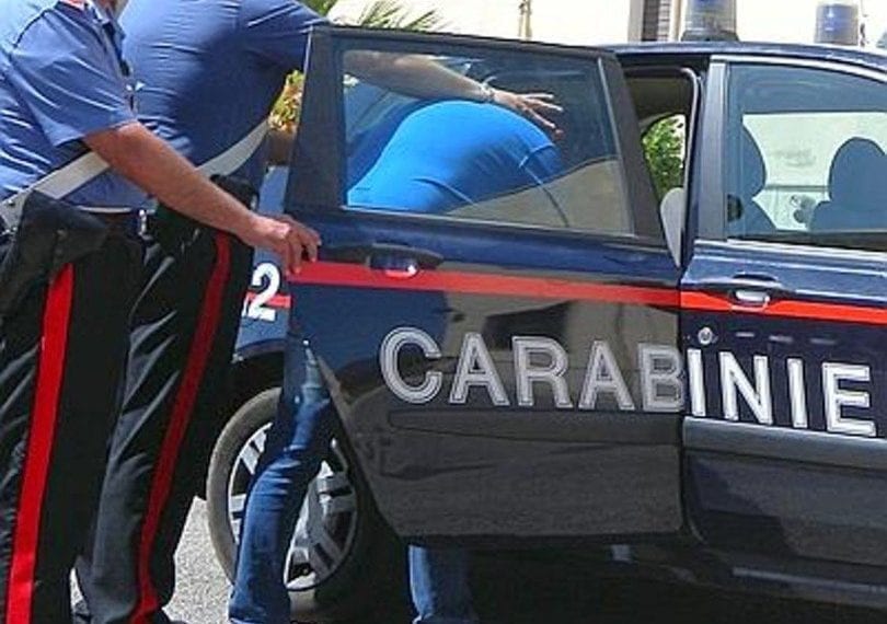 Blitz dei carabinieri: arrestato noto imprenditore del tabacco