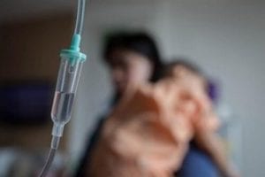 Casertace Bimbo di un anno beve candeggina. Trasportato d'urgenza al Santobono