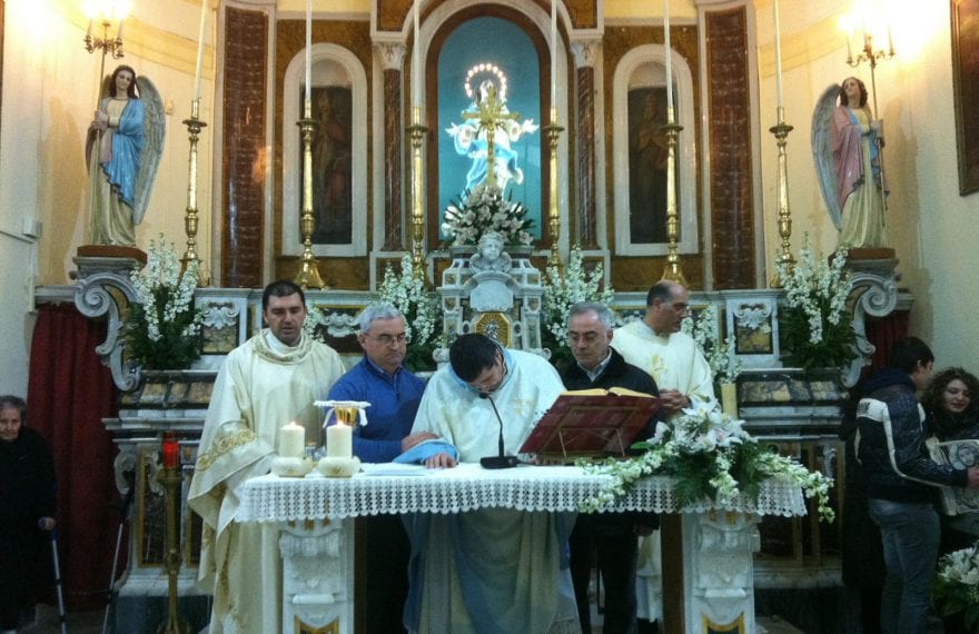 La Chiesa piange Don Antonio, muore il prete dei carcerati - CasertaCE