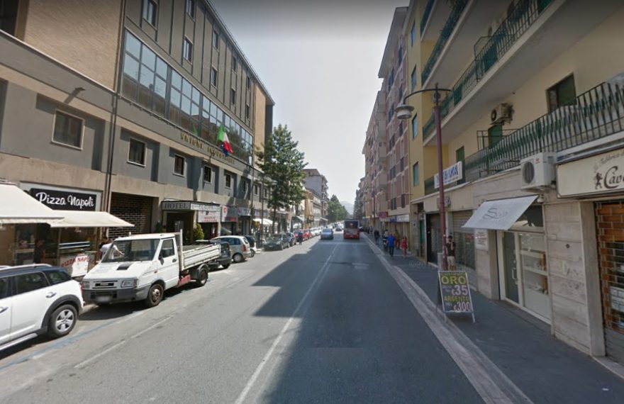 CASERTA. Aggredisce un vigile urbano dopo un incidente stradale su via Roma - CasertaCE