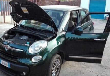 CAPUA. Trovata in pieno centro storico una Fiat 500 rubata in provincia di Napoli - CasertaCE