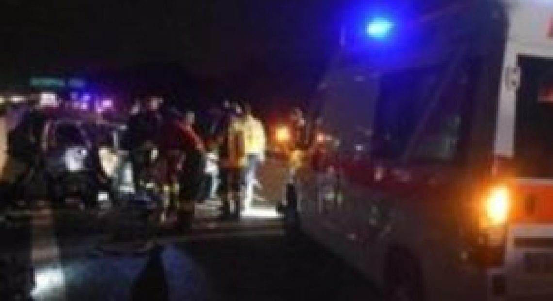 CASERTACE - MARCIANISE. Tremendo incidente nella zona dello shopping. 4 feriti, giovane in gravi condizioni