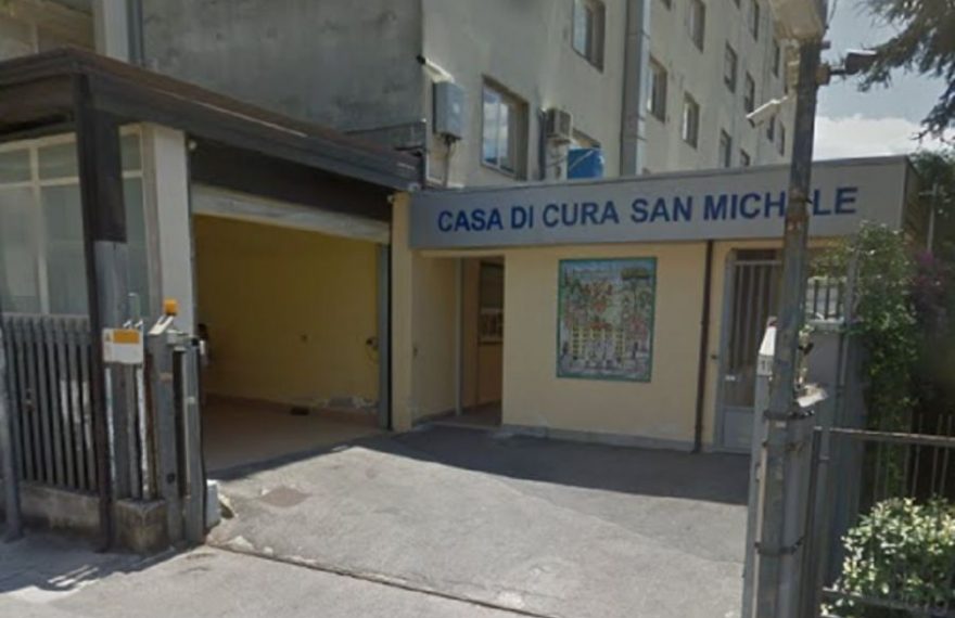 CASERTACE - CHOC A MADDALONI. 45enne scaricato fuori la clinica San Michele con due dita mozzate