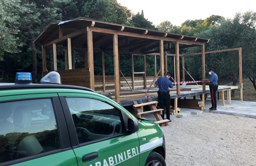 CASERTA - LA FOTO. CASERTA. Sequestrata casa in costruzione sulla Vaccheria, è abusiva