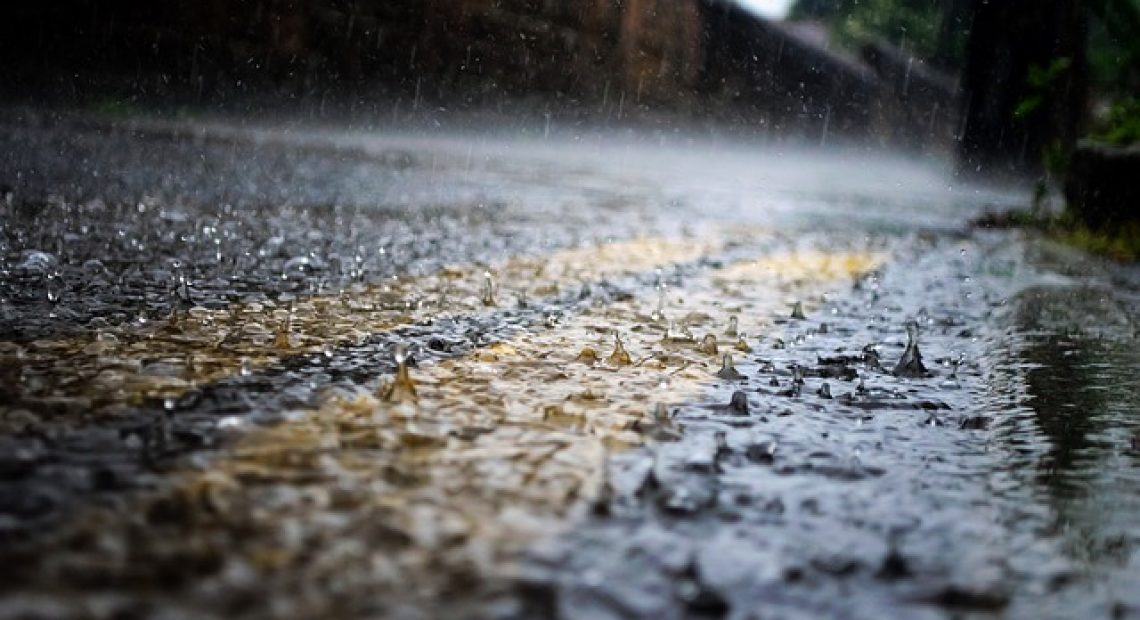 ALLERTA METEO. Da stasera pericolo temporali e vento forte fino a domani pomeriggio - CasertaCE